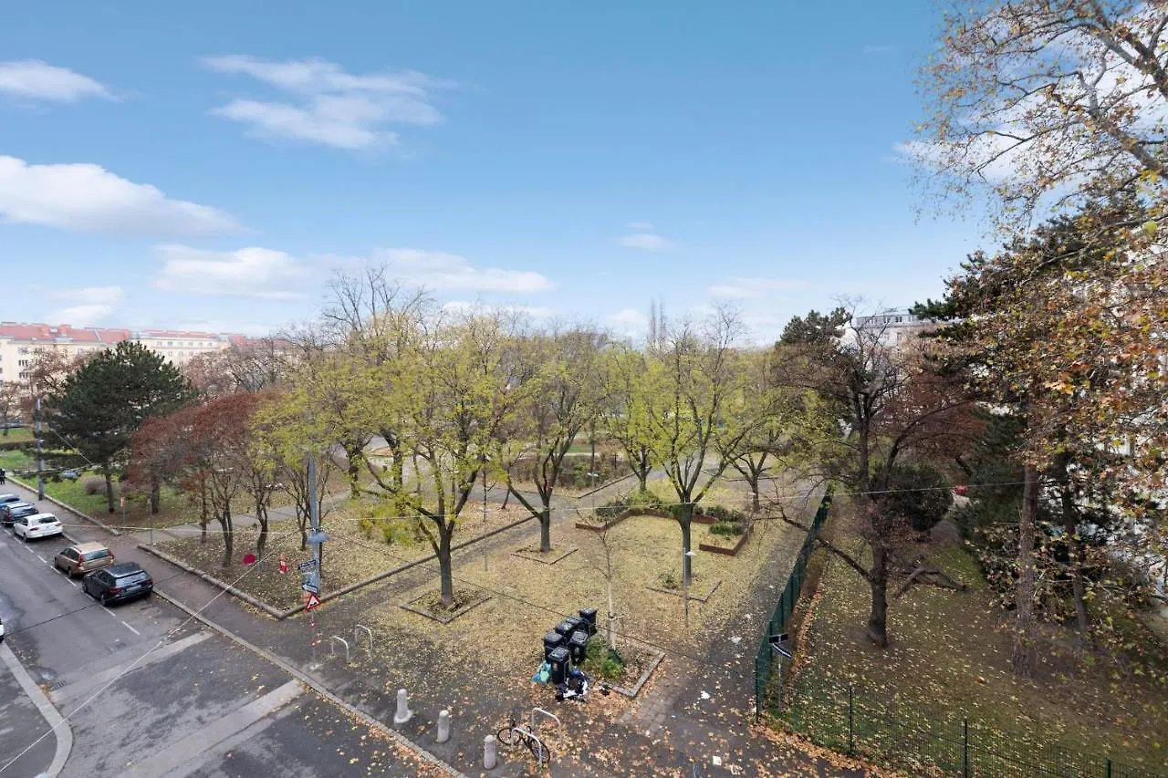 Big Spacious Central Apartment In 비엔나 0*,  오스트리아